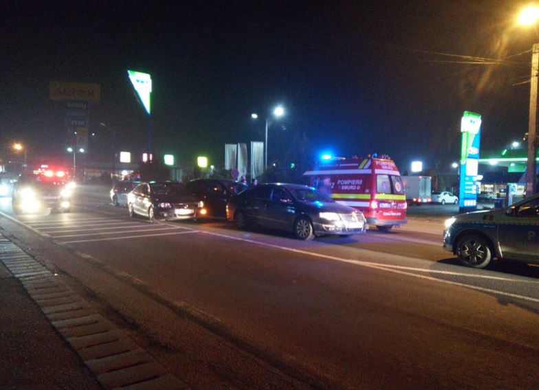 Accident rutier la intrare în municipiul Dej/Foto: ISU Cluj