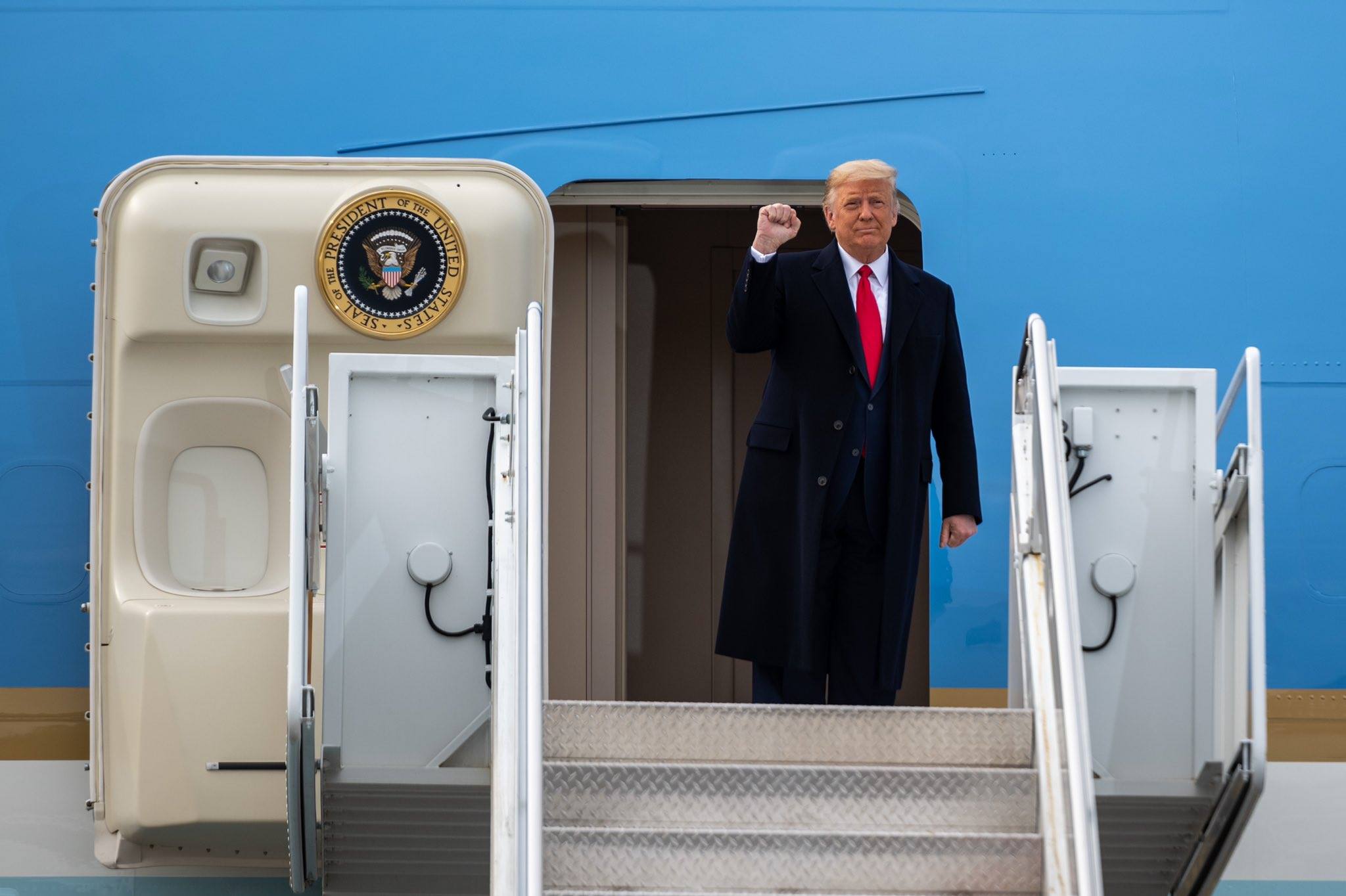 Trump ar fi spus că SUA nu va apăra Europa în cazul unui atac. FOTO: Facebook/ Donald J. Trump