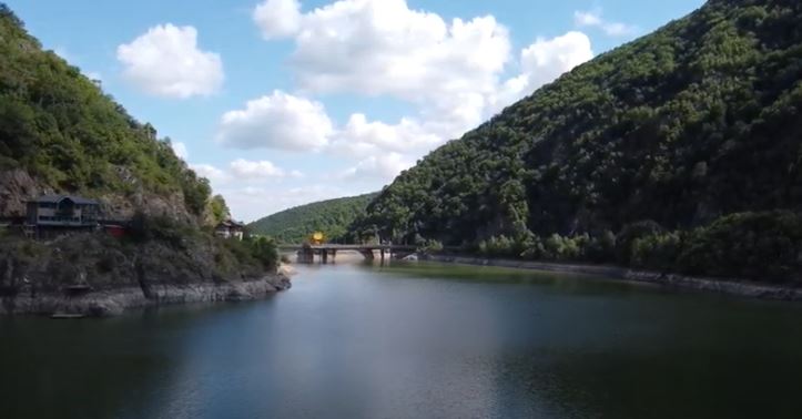 Lacul și barajul Tarnița/Foto: Lacul Tarnita