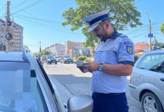 Un proiect privind anularea pe viaţă a permisului
