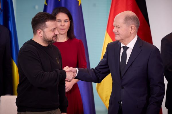 Cancelarul german Olaf Scholz şi preşedintele ucrainean Volodimir Zelenski/ Foto: Володимир Зеленський - Facebook