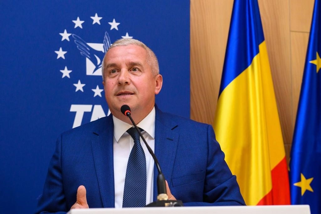 Daniel Buda va candida pentru un nou mandat de europarlamentar. Sursă foto: Facebook/ Daniel Buda