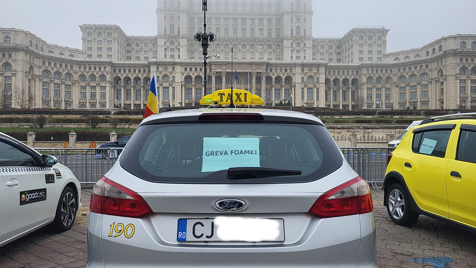 Taximetriștii clujeni au intrat în greva foamei. Sursă foto: Asociația de Monitorizare Taxi Transilvania