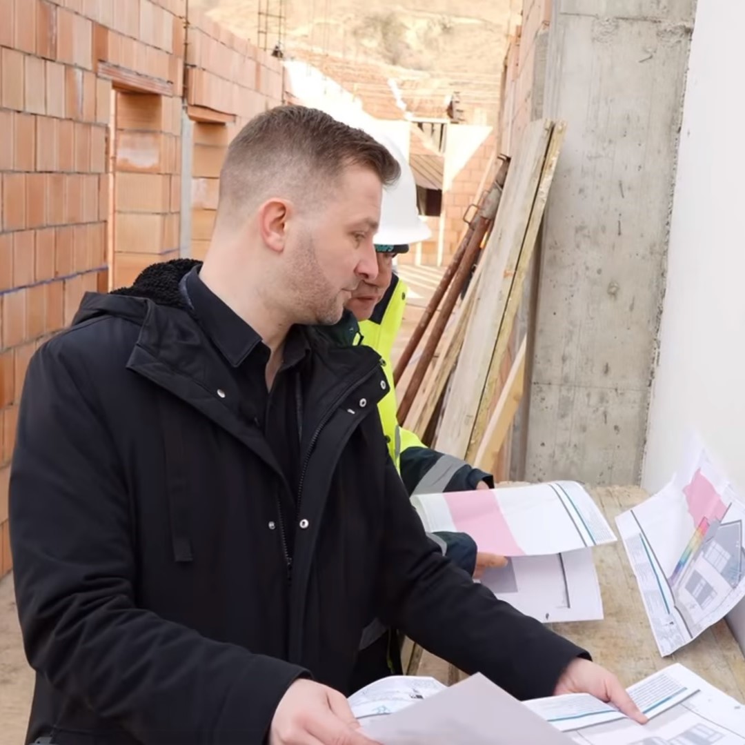 Primarul Bogdan Pivariu