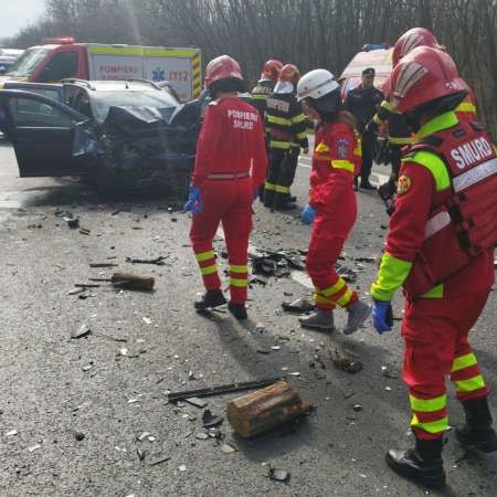 Accident cu un mort și cinci răniți