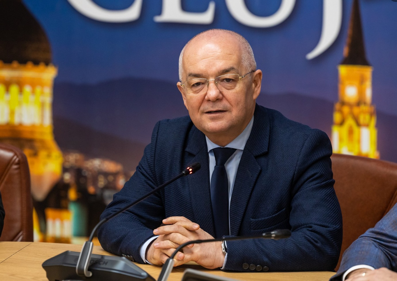 Emil Boc a avut cuvinte de laudă la adresa celor care au luptat pentru ca România să câștige procesul cu Gabriel Resources. Sursă foto: Facebook/ Emil Boc