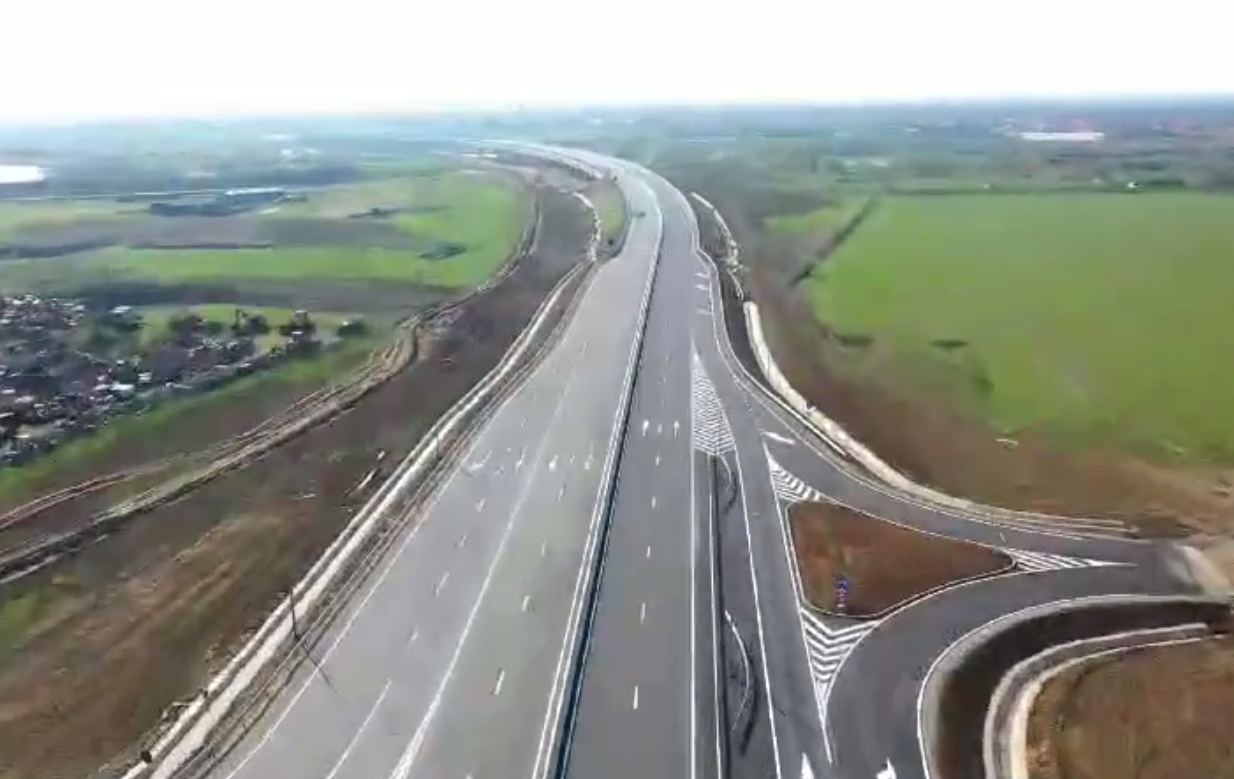 Drumul de legătură Oradea-A3