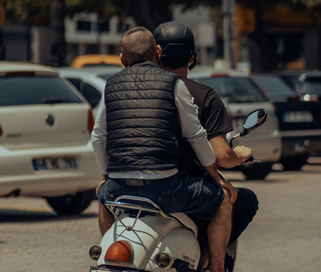 Șoferii cu permis categoria B vor putea conduce și motociclete de 125 cmc/Foto: pexels.com
