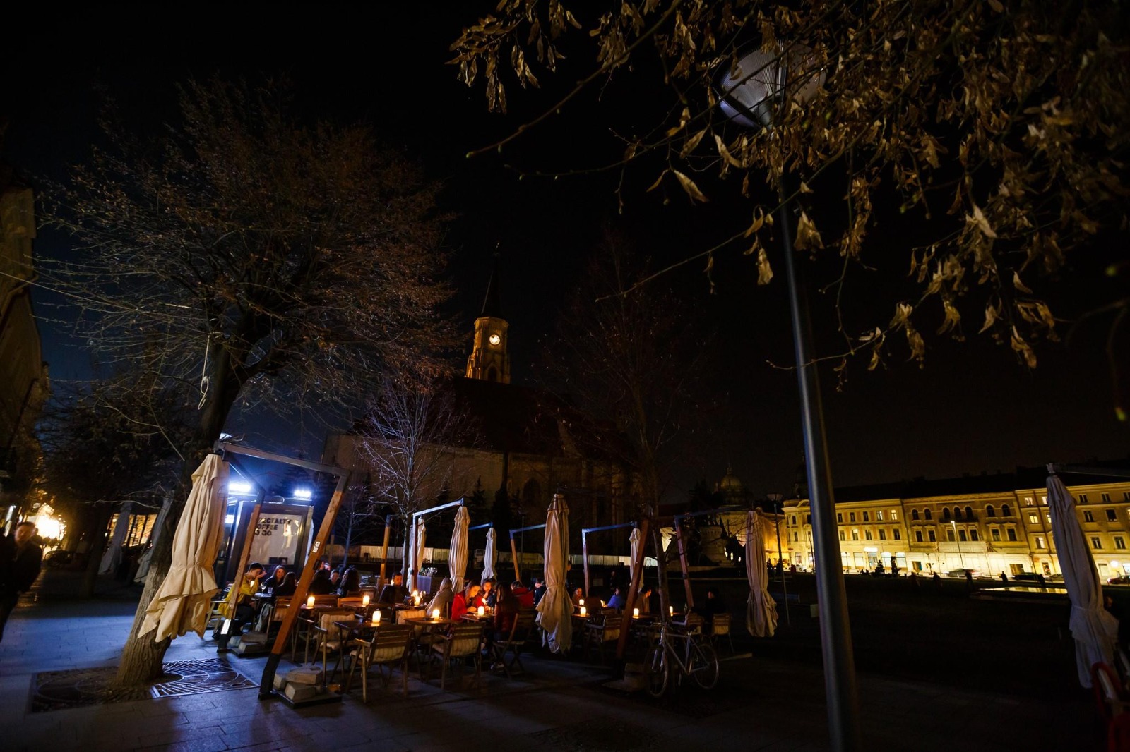 Cluj-Napoca se alătură și în acest an orașelor care marchează „Ora Pământului”. Facebook/ Municipiul Cluj-Napoca