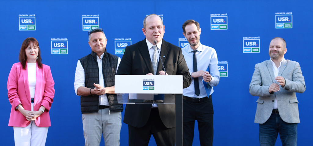 Lansarea oficială a candidaturii lui Carol Szasz (USR) pentru Primăria Gherla/Foto: Carol Szasz