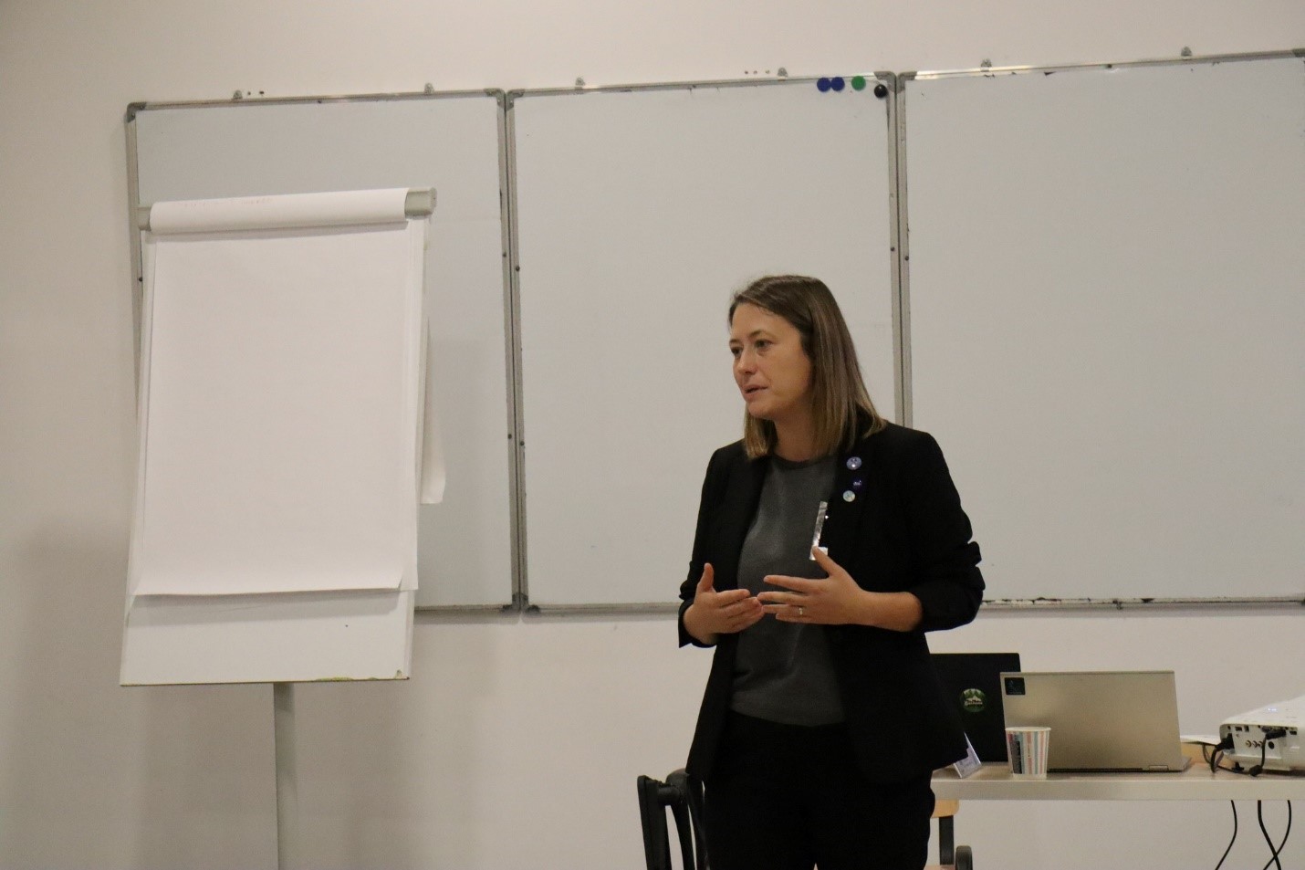 Adriana Cristian declară că la Cluj-Napoca nu a fost construită nicio școală nouă în 20 de ani. FOTO: Adriana Cristian (USR)/Facebook