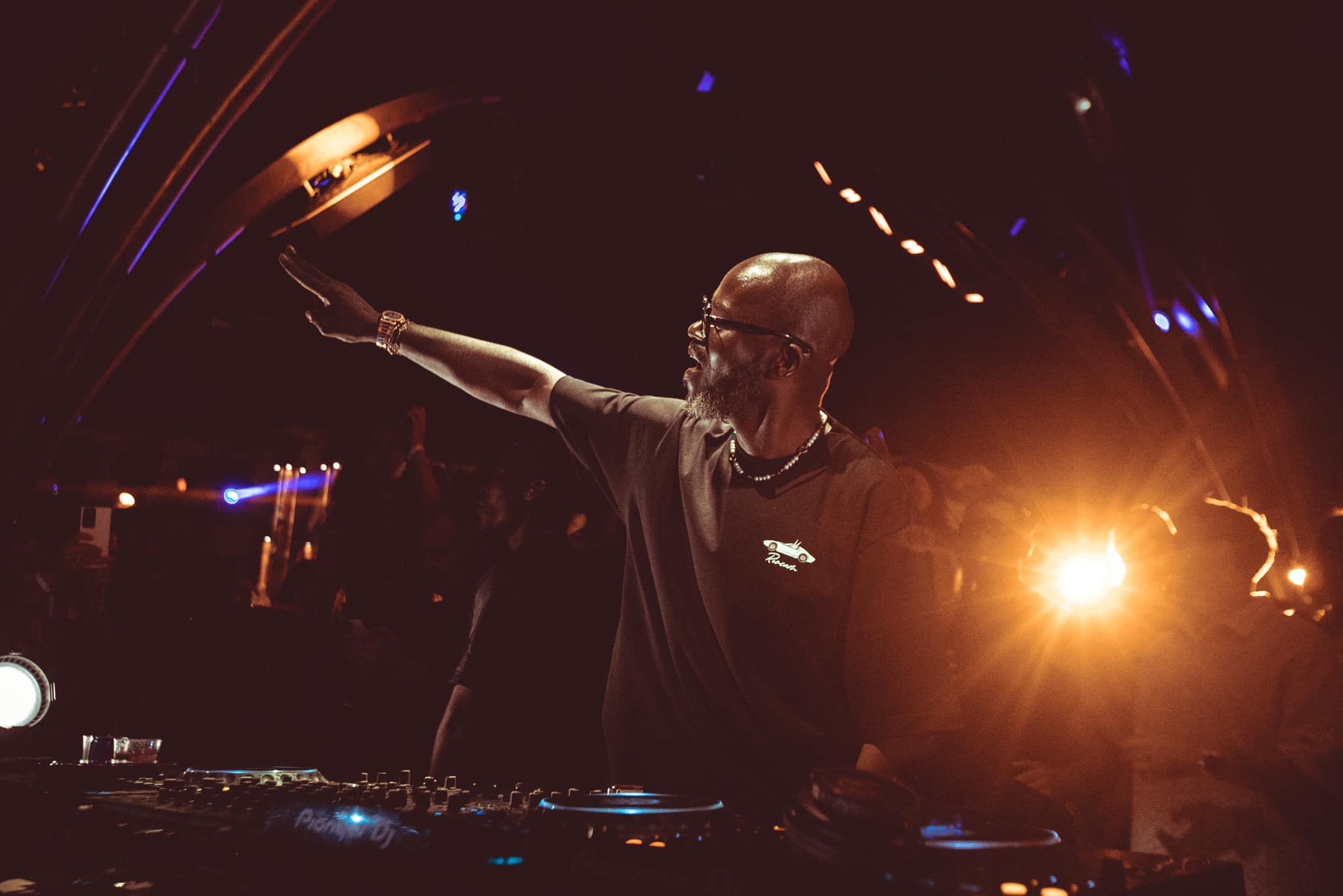 Black Coffee completează lineup-ul 2024 a festivalului Untold. FOTO: Facebook/ Black Coffee