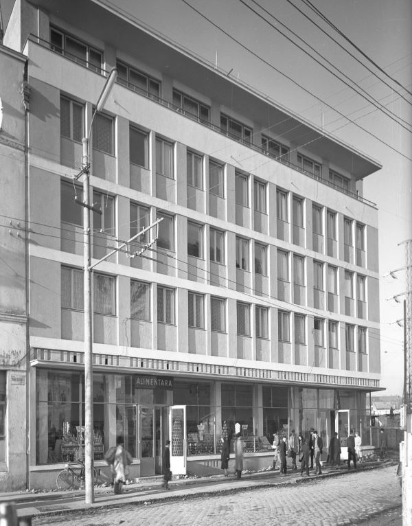 Piața Mihai Viteazul Cluj-Napoca 1961/Foto: Amintiri din Cluj/Facebook (Sursa: arhiva UAR)