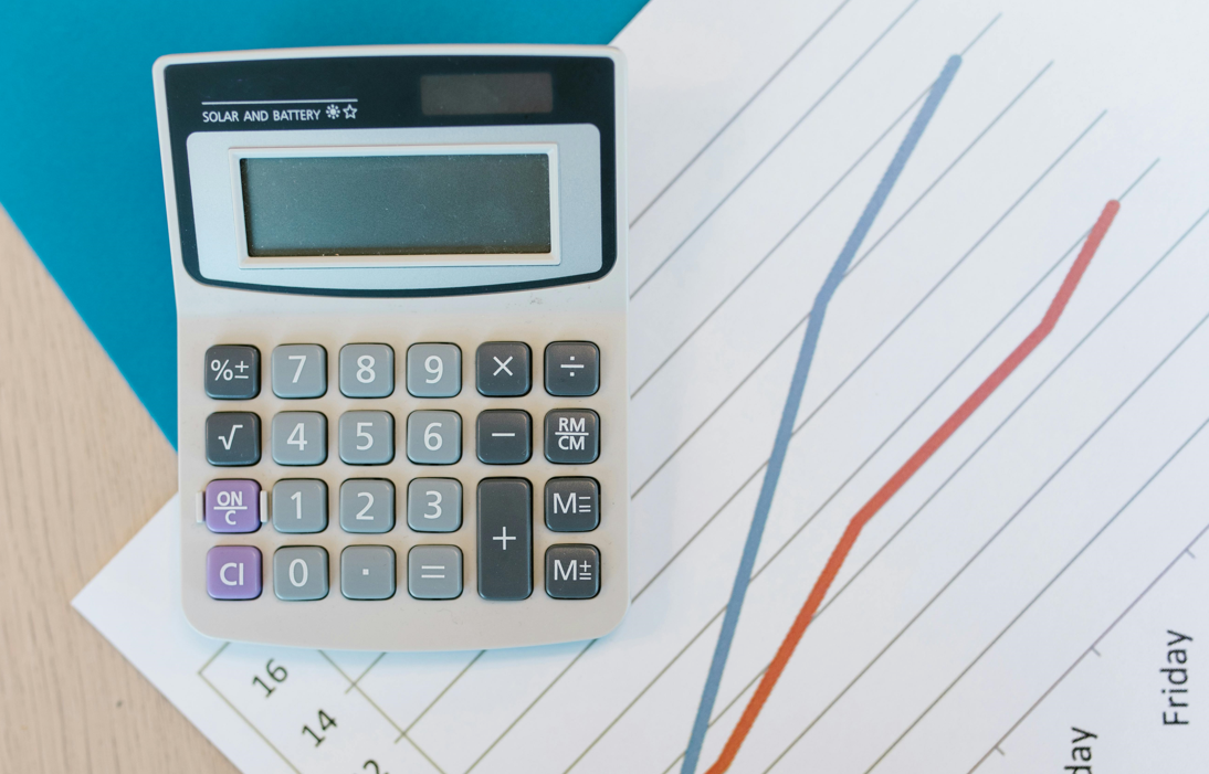 Avertisment BNR: Politicile fiscale și bugetare prezintă „riscuri majore” pentru economie/Foto: pexels.com