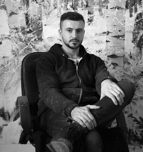 Trei lucrări ale pictorului Adrian Ghenie