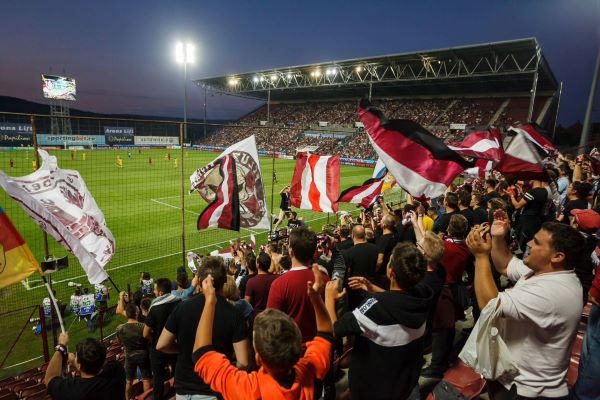 CFR Cluj a pierdut vineri seară cu scorul de 5-1 (2-0) meciul împotriva echipei Farul Constanța