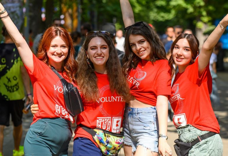 Voluntari pentru UNTOLD 2024/ Foto: Untold - Facebook