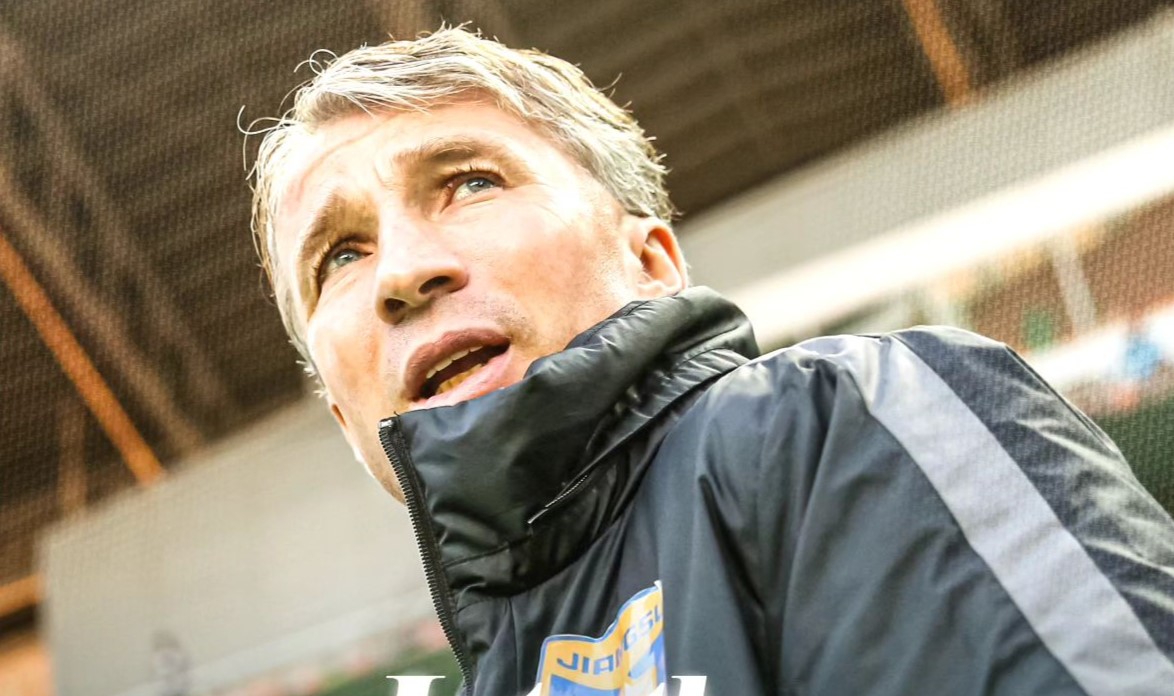 Dan Petrescu revine mai repede la CFR Cluj. Sursă foto: Foto: 전북현대모터스 - Jeonbuk Hyundai Motors FC - Facebook