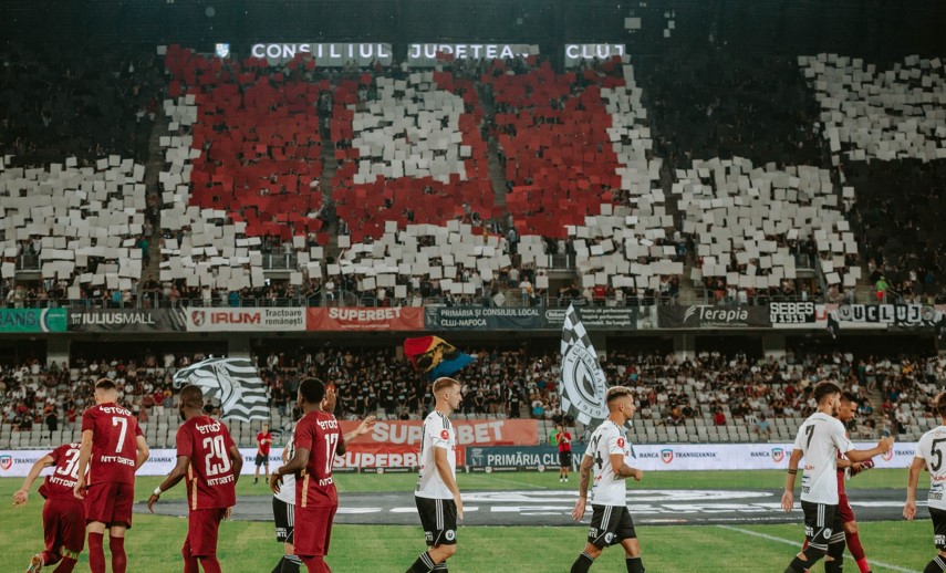 Universitatea Cluj și CFR Cluj  au primit licența UEFA. Sursă foto: Facebook/ Universitatea Cluj