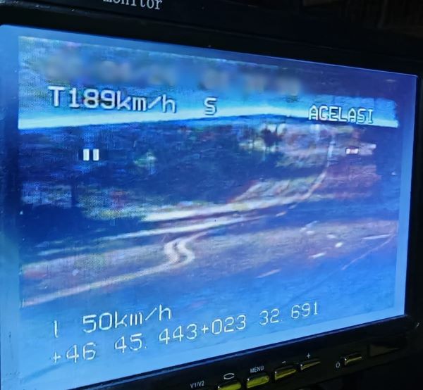Un tânăr a fost prins în noaptea de joi spre vineri cu 189 km/h pe Calea Florești/ Foto: IPJ Cluj