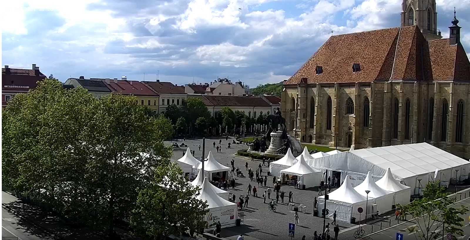 Ce surprize poți să găsești la Târgul de carte din Cluj-Napoca? Sursă foto: Webcam Primaria Cluj-Napoca