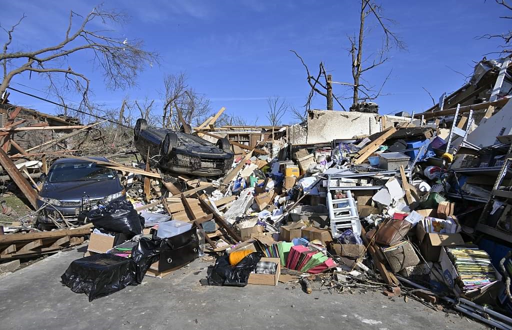 Tornade devastatoare fac ravagii în SUA. Foto: Rashid Kanu / X