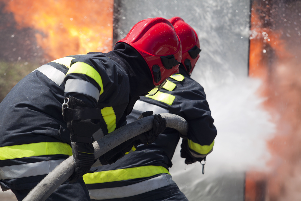 Incendiu în apartamentul unui bloc situat pe strada Aurel Vlaicu. Sursa foto: Depositphotos.com