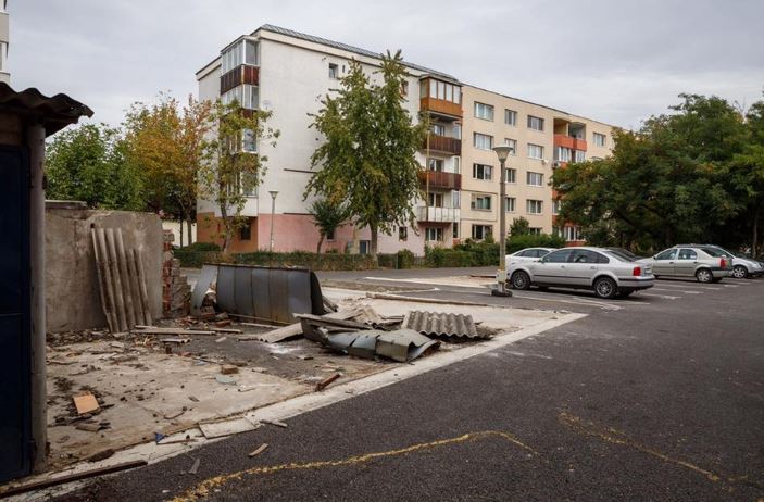 Desființarea garajelor din cartiere/Foto: Emil Boc - Facebook
