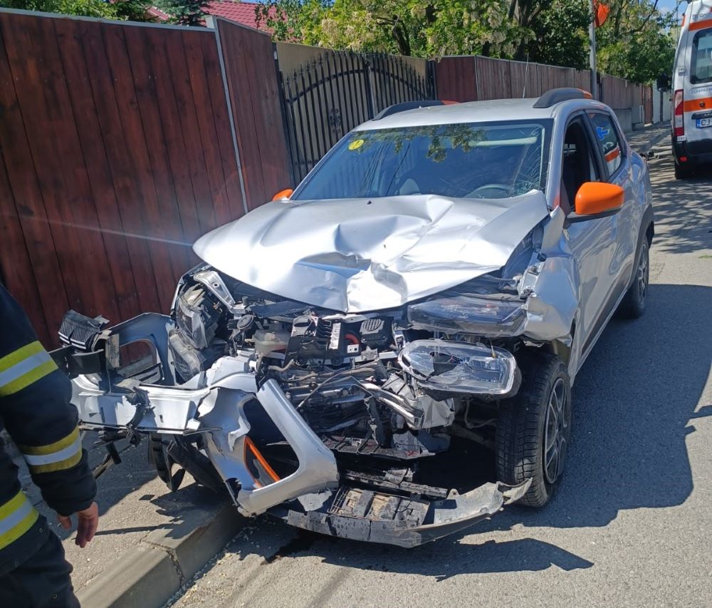 Accident pe strada Oașului din Cluj-Napoca/ Foto: ISU Cluj