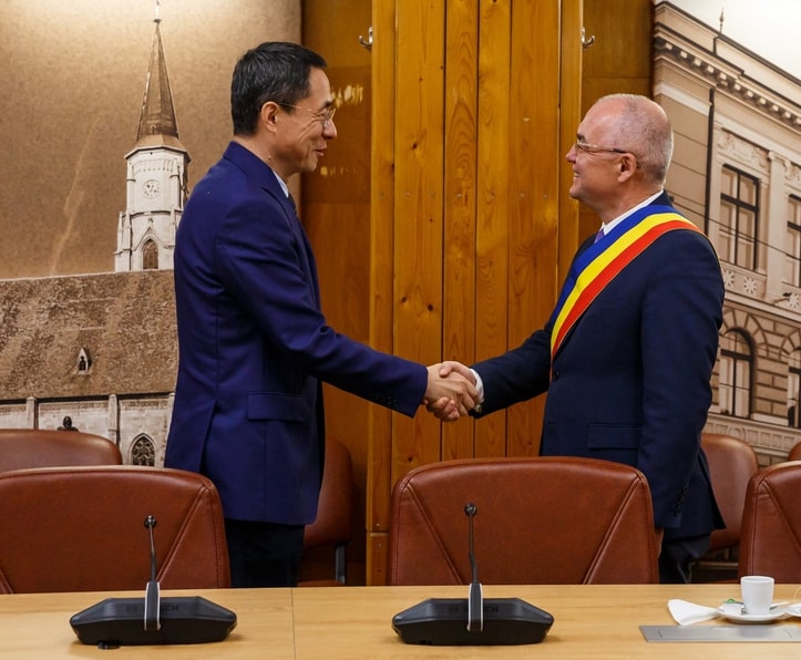Ambasadorul Republicii Populare Chineze în România