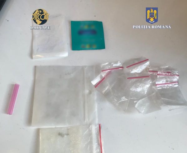 Două persoane au fost arestate preventiv