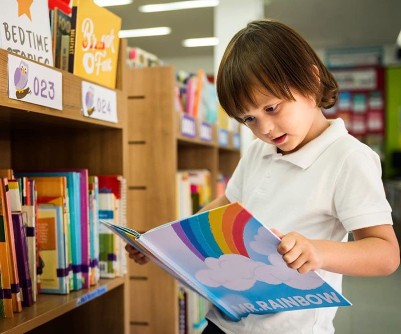 Salvează o viață și ajută la educația unui copil