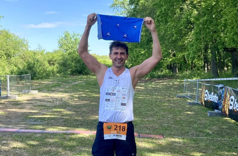 Clujeanul Vlad Pop va alerga la Maratonul Apusenilor pentru educația copiilor cu boli grave/ Foto: Vlad Pop - Facebook