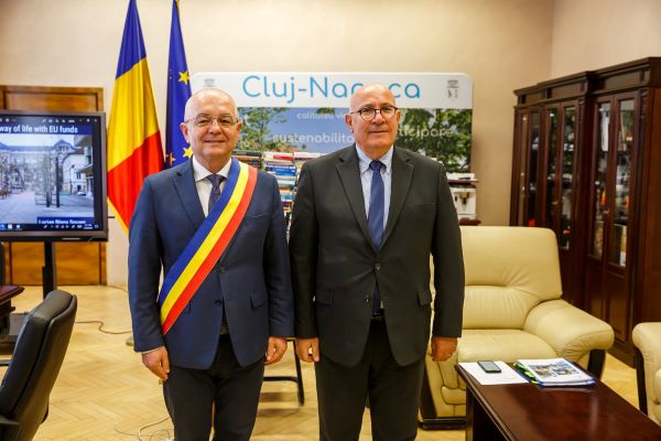 De la stânga la dreapta