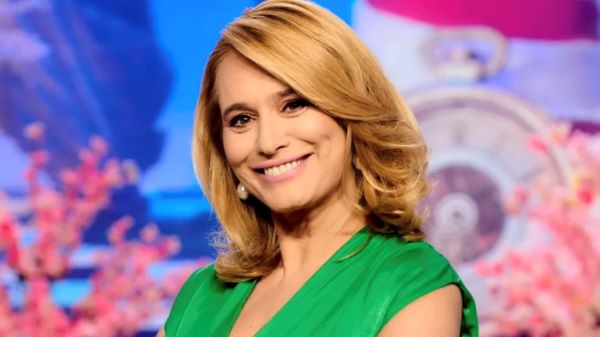 Prezentatoarea ştirilor de la ora 19.00 se menține într-o formă de zile mari