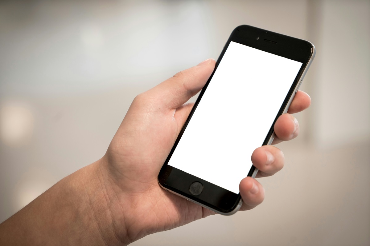 Locul în care trebuie păstrat telefonul mobil pentru a nu dăuna sănătății. Foto: pexels.com