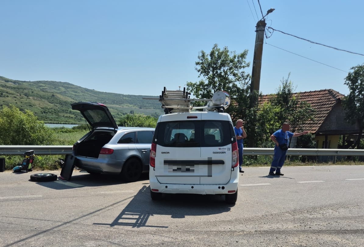 Accident la Sucutard. Un minor de 15 ani şi o femeie de 20 de ani