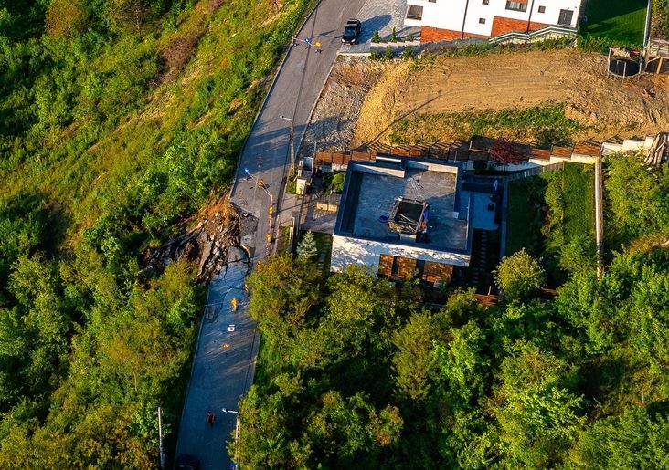 Judeţul Cluj va beneficia de o hartă actualizată a zonelor de risc geotehnic. Valoarea proiectului
