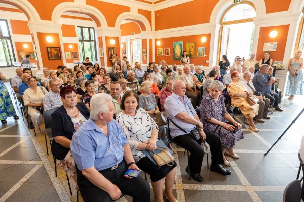Zeci de cupluri clujene