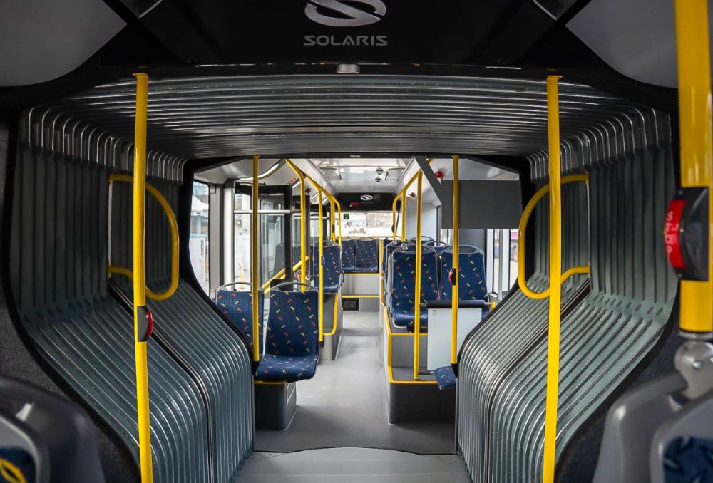 Transport public pe timp de noapte şi linii suplimentate