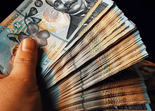 Crește numărul pensionarilor speciali