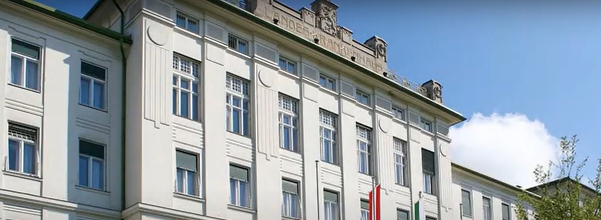 Un chirurg din Austria ar fi lăsat-o pe fiica sa adolescentă să perforeze craniul unui pacient. Foto: captură Youtube / The Spokesperson