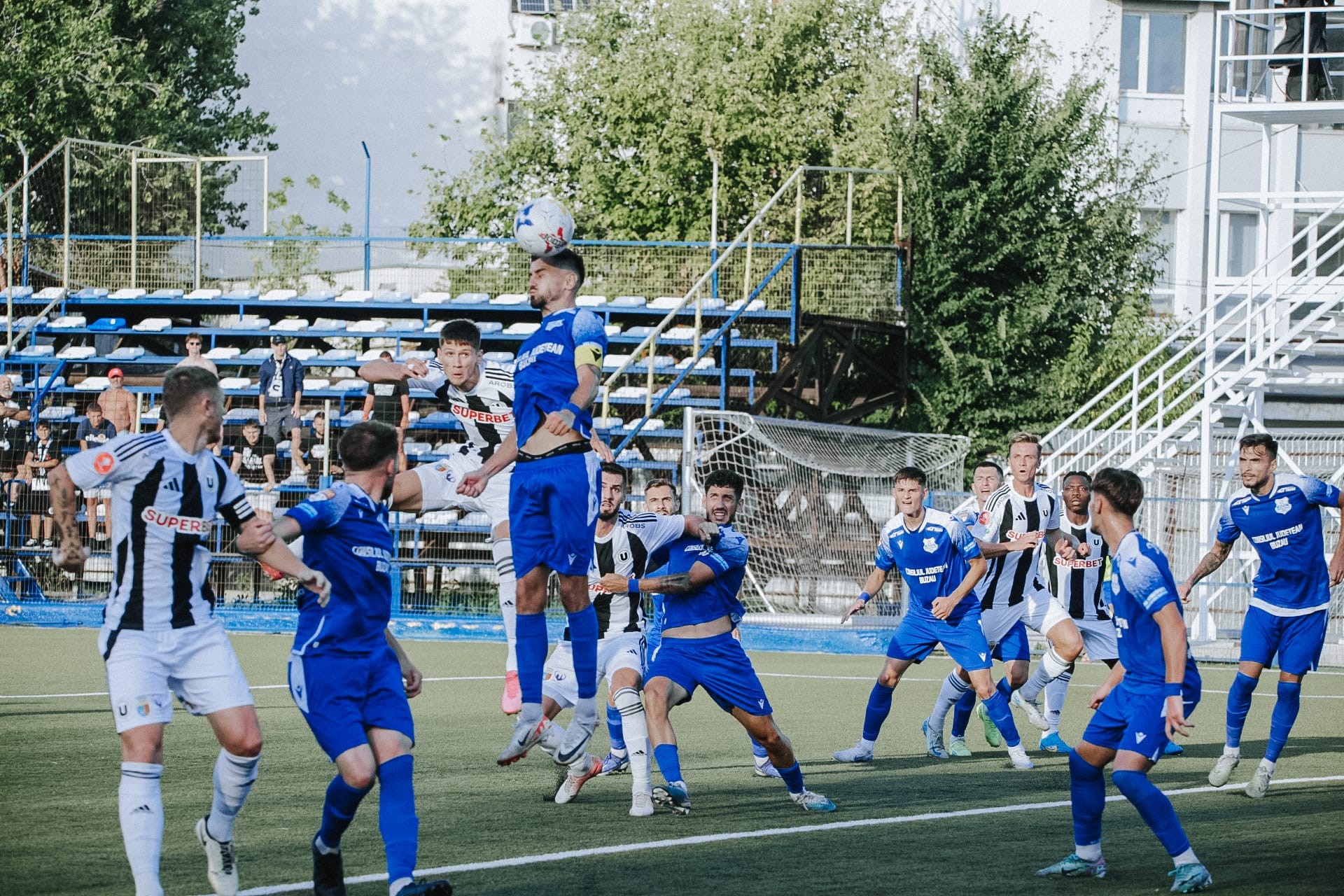 Metalul Buzău-„U” Cluj