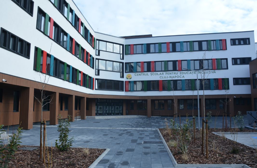 Dotări unice la nivel național la Centrul Școlar pentru Educație Incluzivă. Alin Tișe