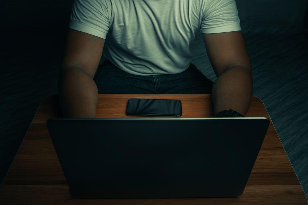 Clujean condamnat la 7 ani de închisoare pentru racolarea și șantajarea unei minore| Foto: Depositphotos.com