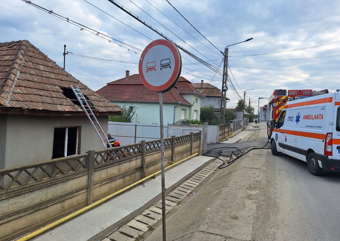 O femeie a murit în urma unui incendiu de locuință