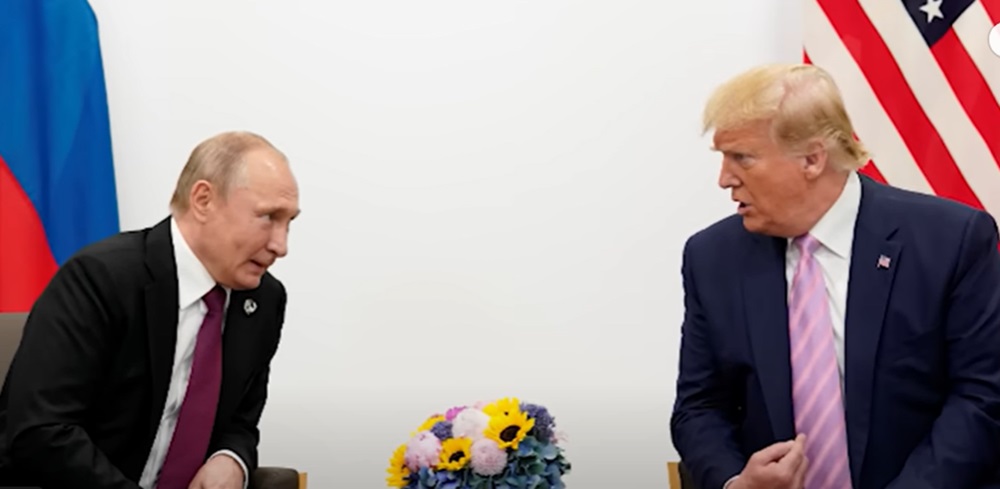 Washington Post susține că Trump l-a sunat pe Putin să oprească războiul din Ucraina