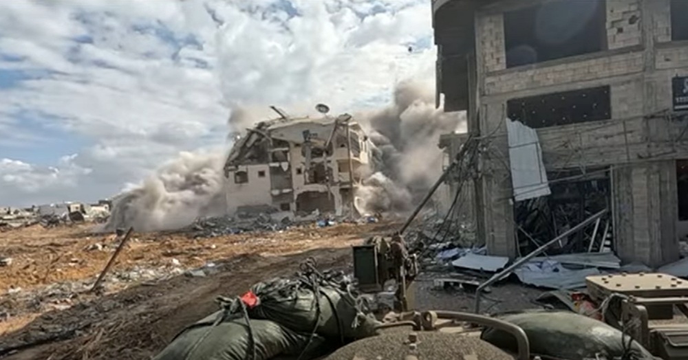 Mii de refugiați libanezi se întorc în zonele de conflict din sudul țării și Valea Bekaa