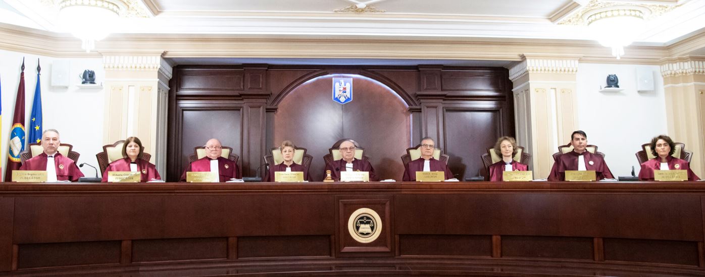 CCR a înregistrat cererea avocaților lui Georgescu de revizuire a deciziei de anulare a primului tur al alegerilor prezidențiale | Foto: CCR