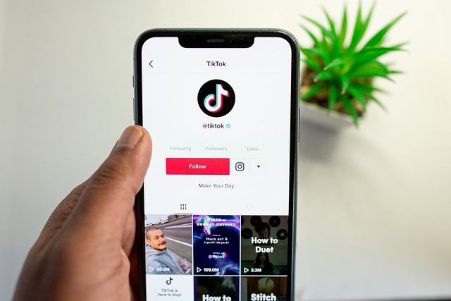 Un clujean este cercetat sub control judiciar pentru instigare publică